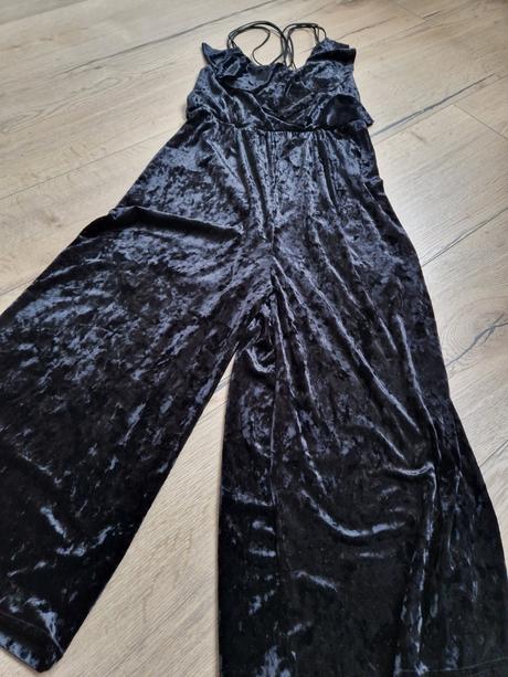 Zamatový overal - m 2+1zadarmo,