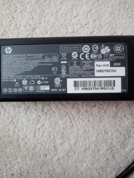 Univerzálna nabíjačka, nabíjačka adaptér hp, asus