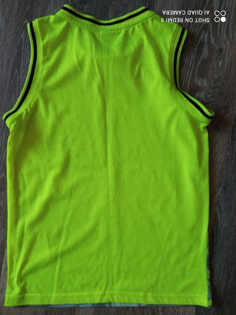 Žltoneónové tričko, chapter young,134