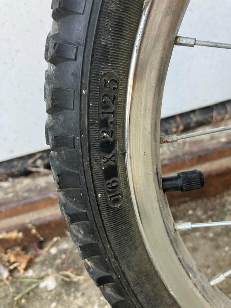 Predám detský modrožltý bicykel, 16