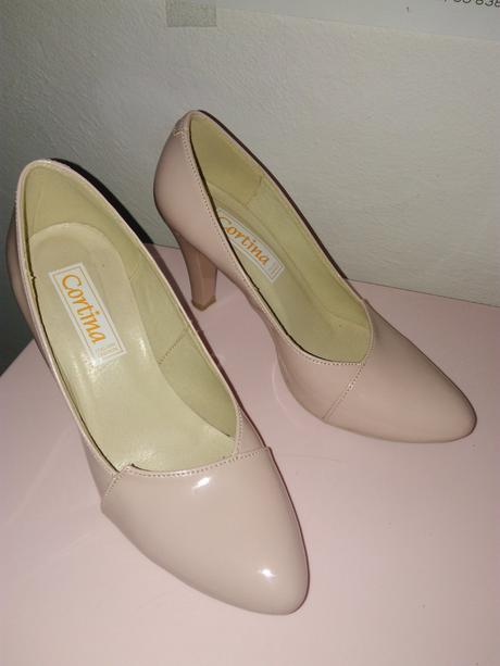 Béžové lodičky, 38