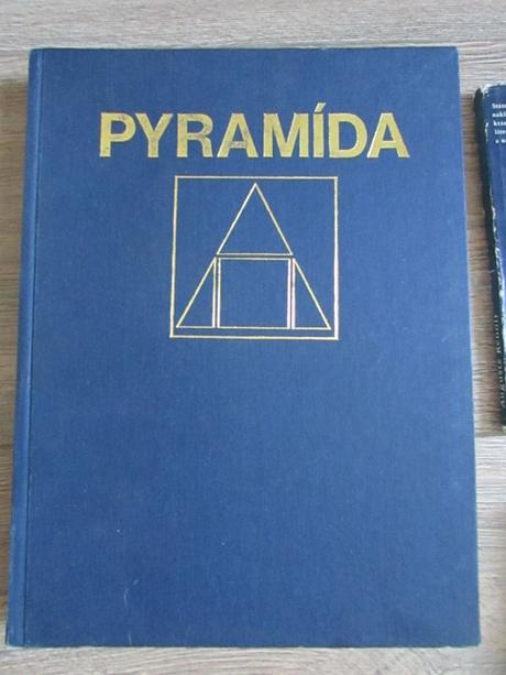 Pyramida,