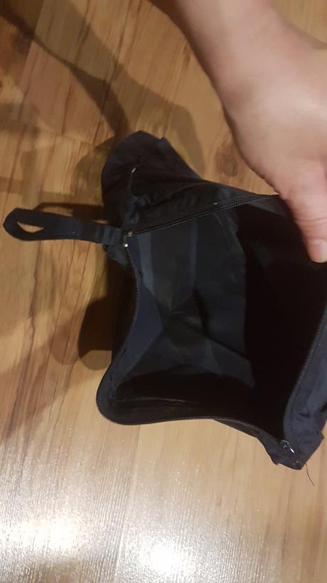 Kozmetická/toaletná taška/taštička, 