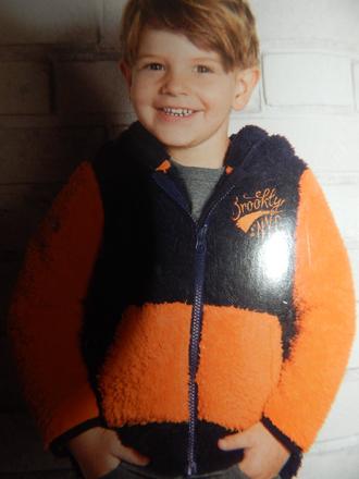 Chlpatá mikinka, lupilu,110