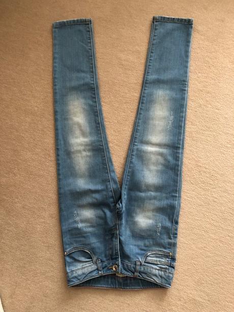 Rifle a tričko, 122–134