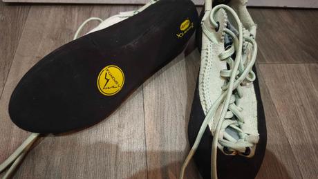 Lezečky, la sportiva,37