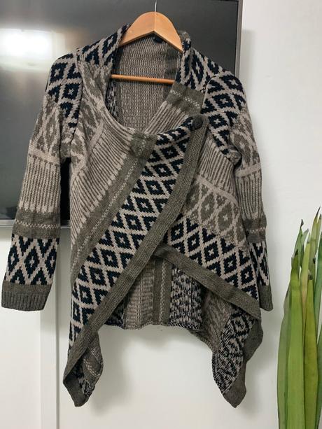 Madonna svetrik, madonna,s