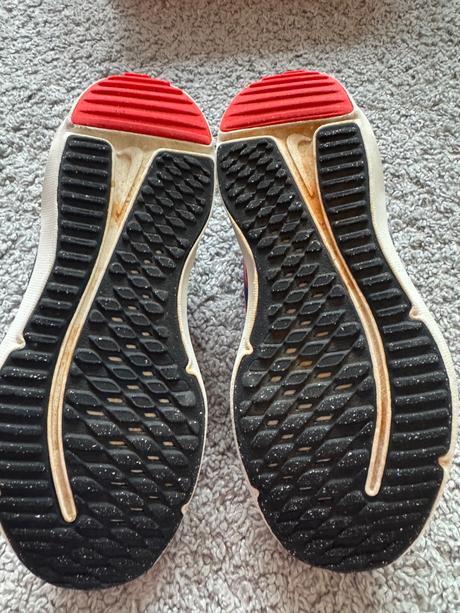 Nike cosmic runner 32, nike,32