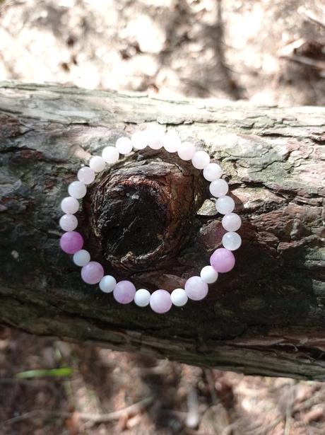 Náramky z minerálov,