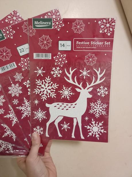 Vianočné samolepky spolu viac ako 100ks,