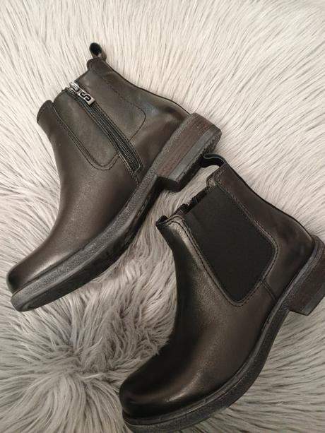 Dámske kožené topánky 23221445 b, 36 / 37 / 38 / 39 / 40