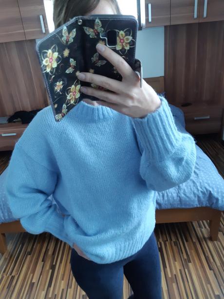 Nebeský svetrík s mašlou, sinsay,s