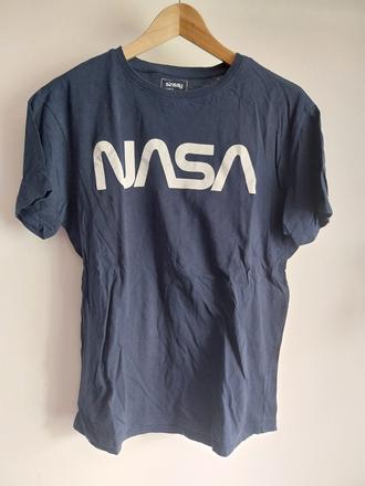 Tricko nasa, sinsay,l