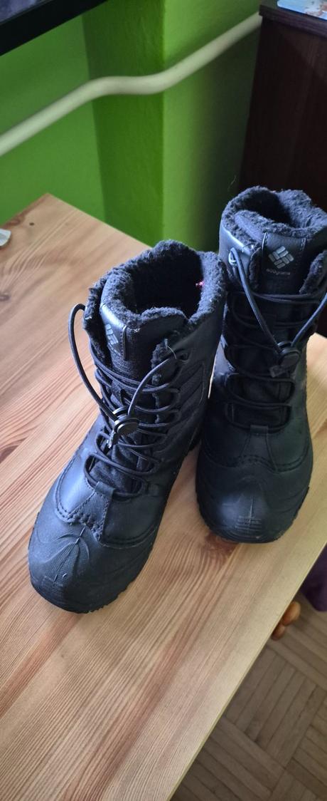 Snehule, columbia,36