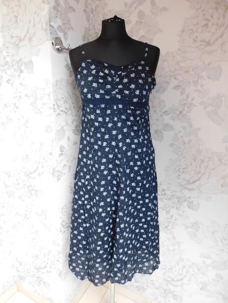 Pekne letne šaty, 164