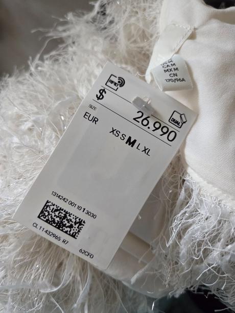 Top m, h&m,m