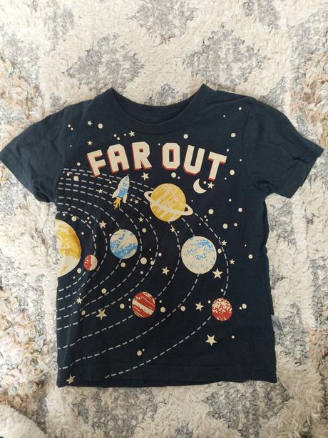 Tričko planéty vesmír, 98