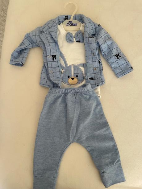 Oblečenie pre babätko, 62