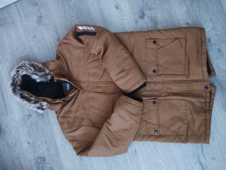 Zimna bunda, primark,164