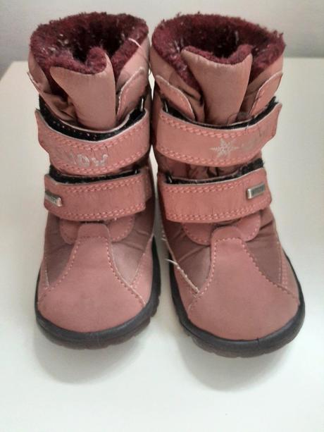Zimne topánky, 22