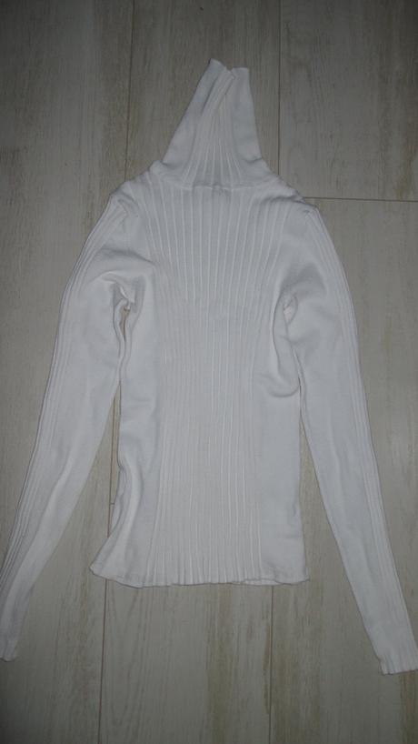 Rolák so slim efektom značky mango, s