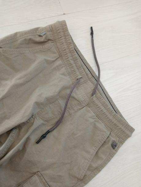 Kapsače nohavice, 30