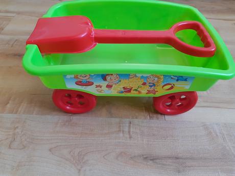 Vozícek na piesok, 