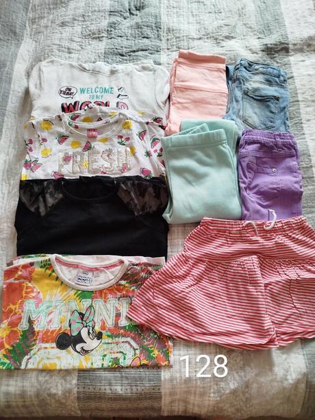 Balík oblečenia veľkosť 128, 122–134
