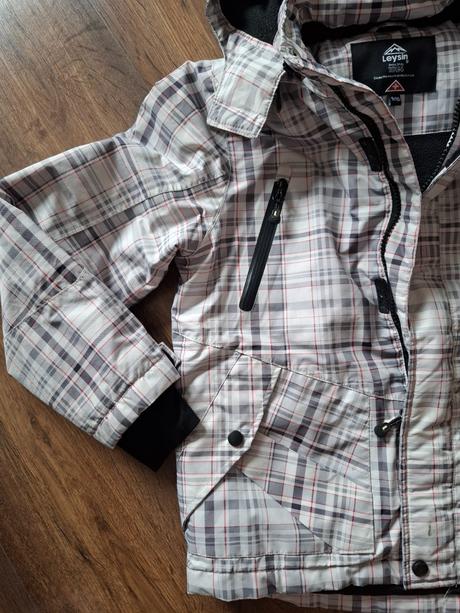 Lyžiarska bunda, 146