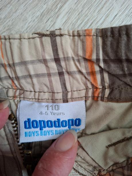 Krátke nohavice a 2 tričká, 104–116