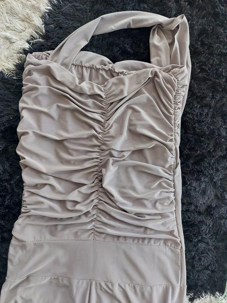 Krásny elegantný sexi overal s-m, m