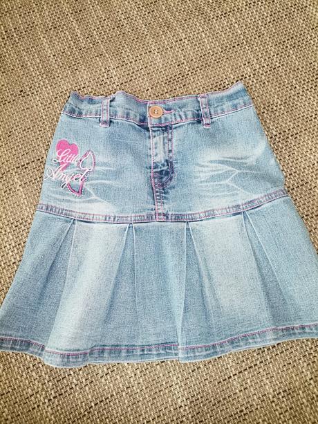 Riflová sukňa, 110