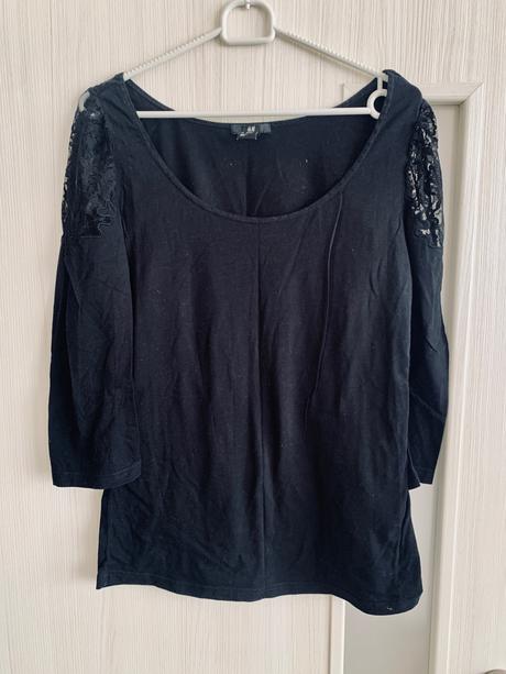 Čierne tričko s čipkou na rukávoch h&m l, h&m,l
