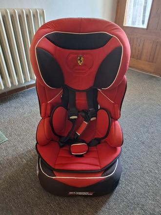 Detská autosedačka, ferrari