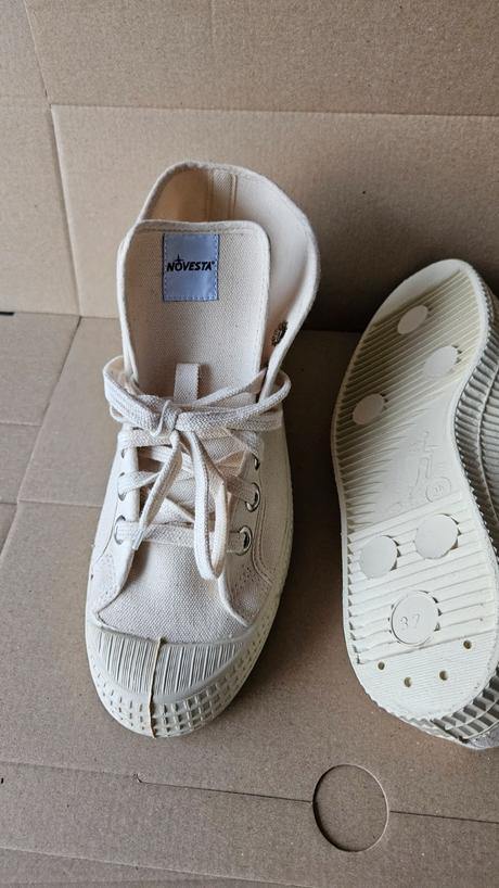 Tenisky novesta star, 37