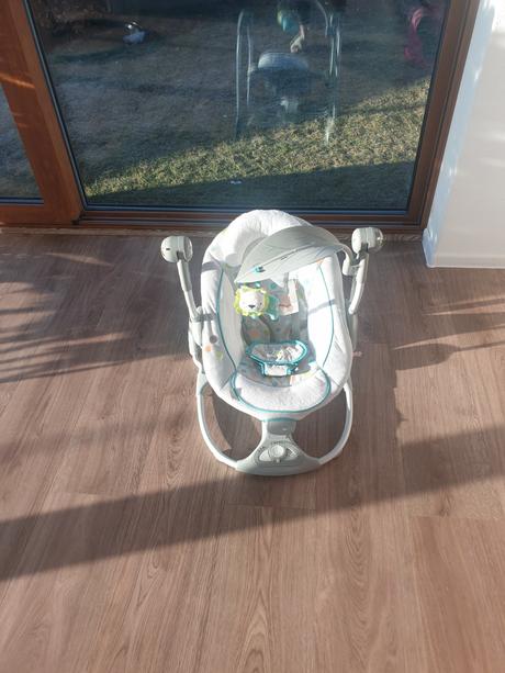 Vybrujúca hojdačka, 