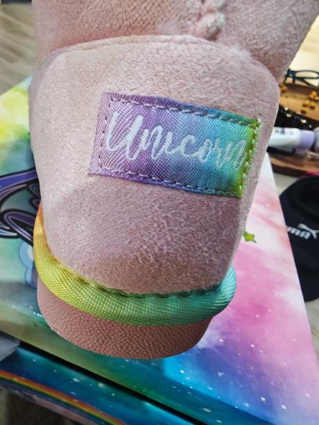 Unicorn, 30