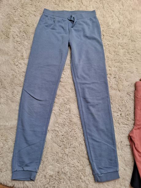 3 x tepláky, pepperts,146