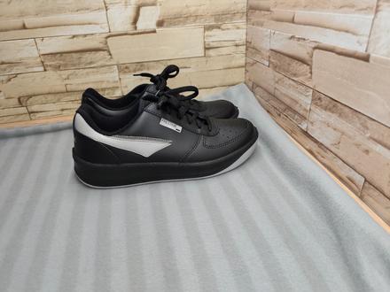 Prestige 38 - kožené čierne topánky, 38