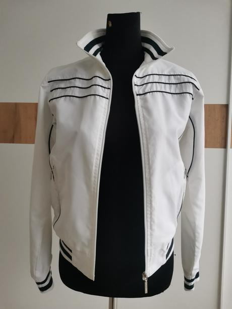 Biela športová bunda., 38