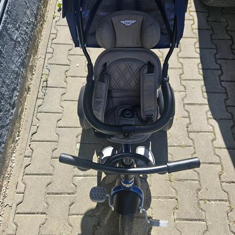 Exkluzívna trojkolka zn. bentley, 