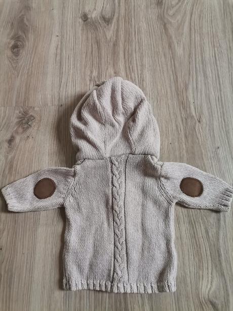 Béžový teply svetrík, f&f,50