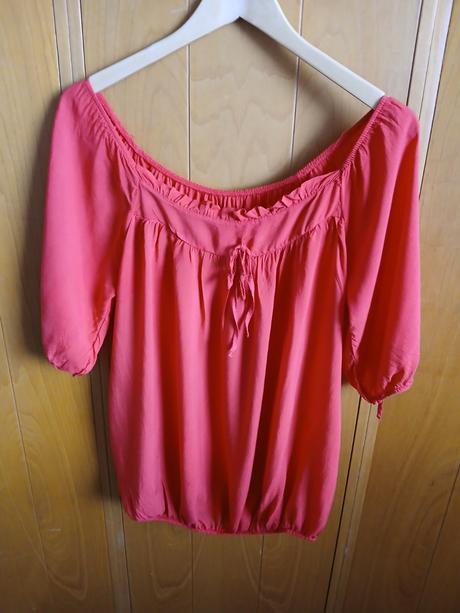 Červená blúzka, l