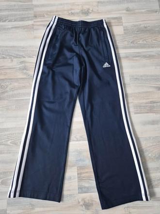 Pekné adidas tepláky, adidas,140