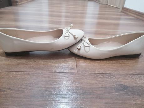 Lakove balerinky, 39