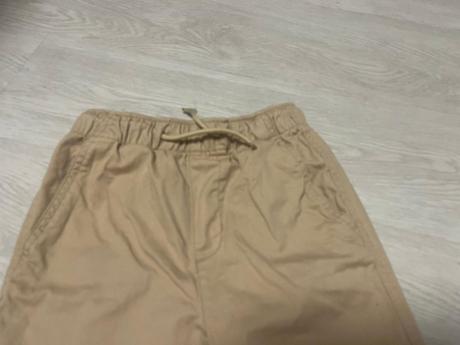 Pohodlné chlapčenské nohavice.6-7 rokov, h&m,122