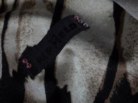 Luxusné saténové šaty, 38