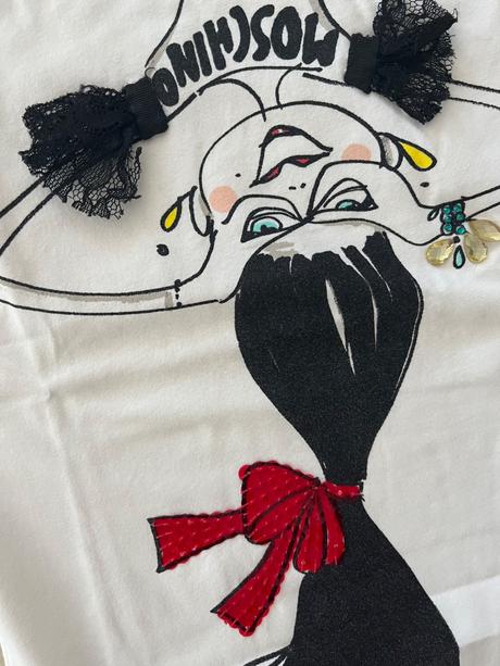 Tričko love moschino, moschino,xs