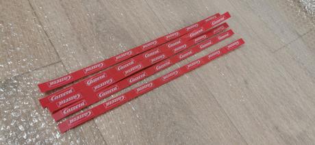 Predám diely na autodráhu carrera go , d 143, 