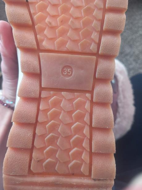 Zimne topanky, baťa,35